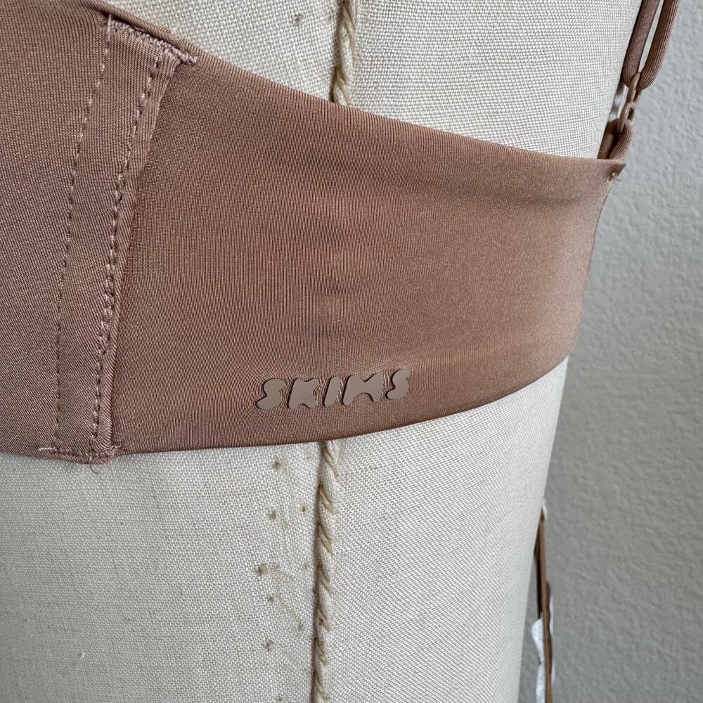 Skims | NWT Lightly Lined Square Neck Bra Wireless Form in "Clay" Size 32B - Picture 5 of 13